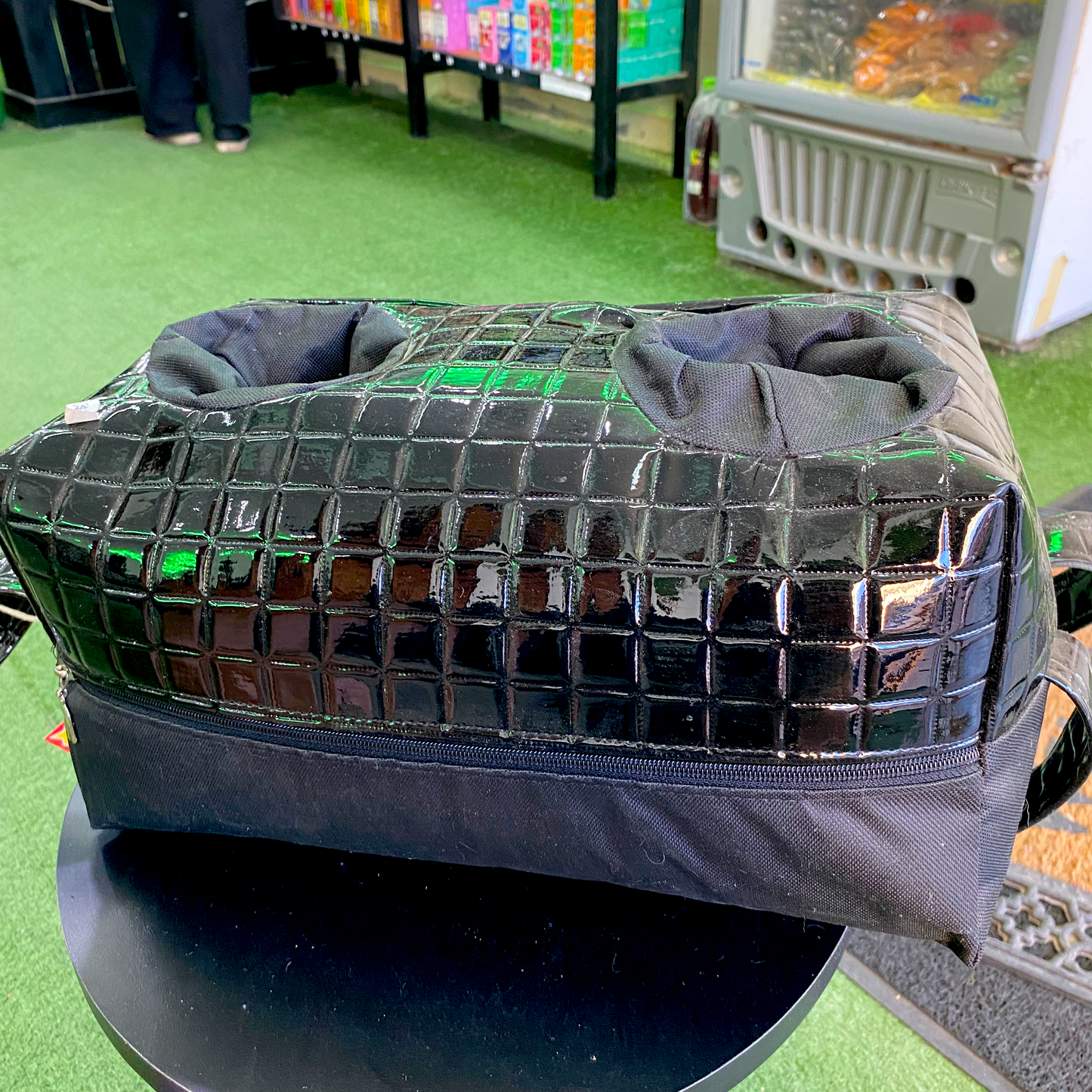 Almohadón matera charol