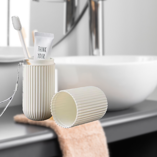 Estuche portátil para cepillo y pasta dental